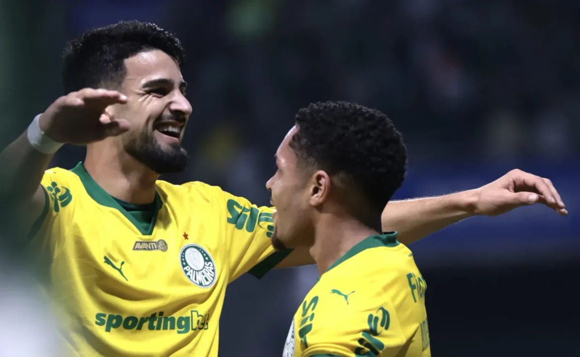 Flaco López é chamado pela seleção argentina e não joga contra o Santos pelo Palmeiras