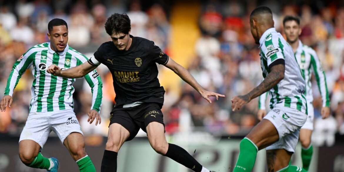 INEOS se prepara para negociar contratação do Manchester United com desconto significativo no valor pedido