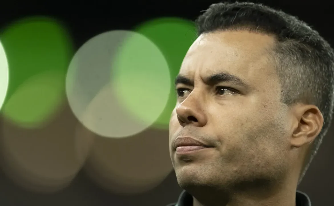 Jair Ventura expressa preocupação antes do confronto entre Palmeiras e Vitória