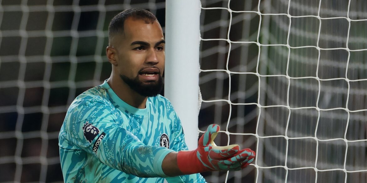 Jogador do Chelsea recebe críticas após ter menos toques na bola do que Sanchez contra o Wolves