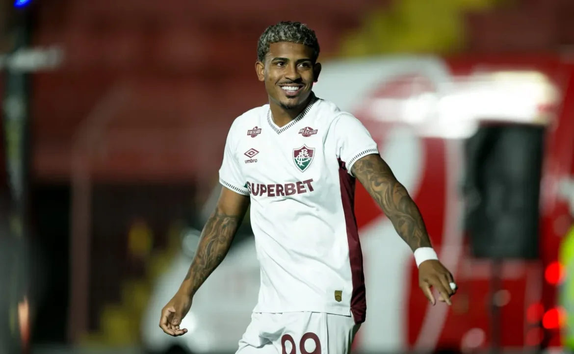 John Kennedy gera polêmica e intensifica rivalidade no Fla-Flu contra o Flamengo