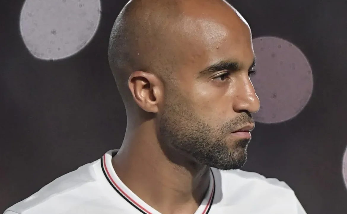 Lucas Moura demonstra segurança em confronto contra o Flamengo e espera triunfo do São Paulo