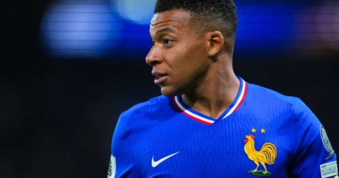 Mbappé gera controvérsia ao faltar à convocação da seleção francesa
