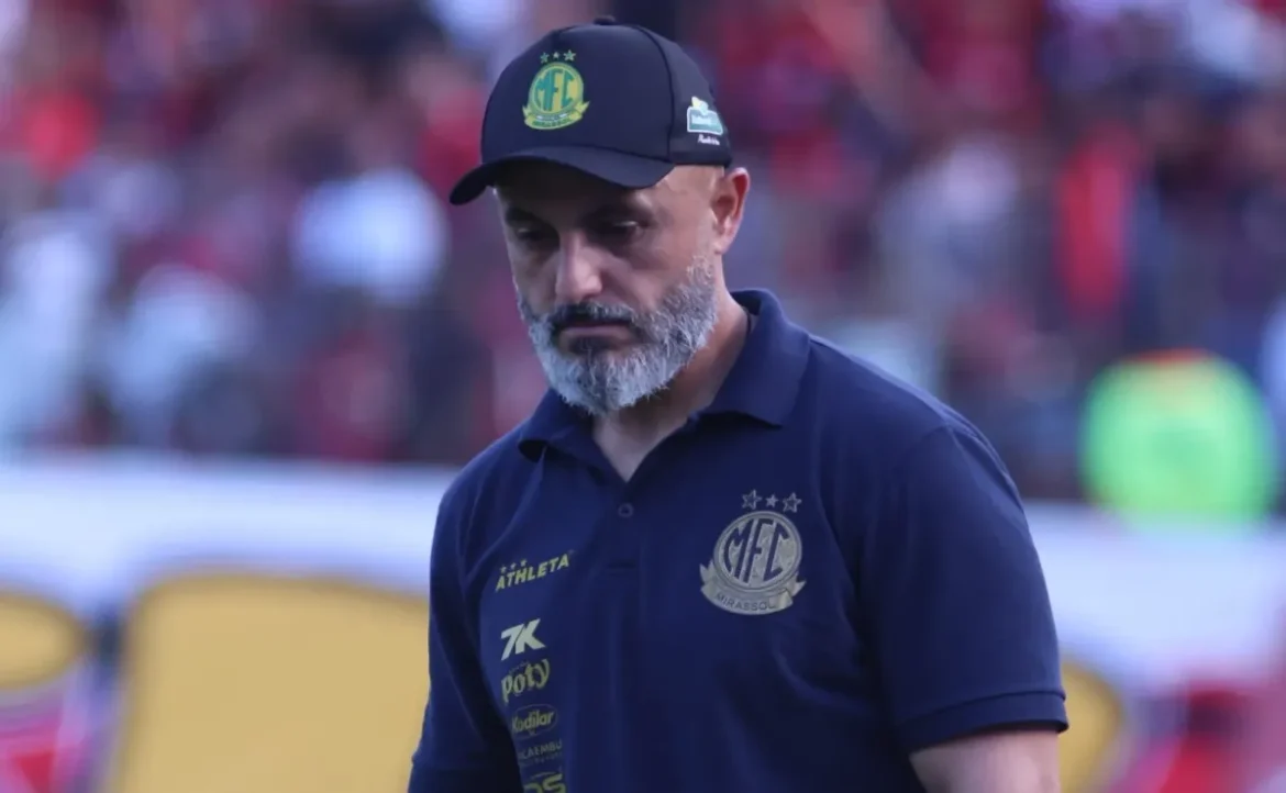 Rafael Guanaes expressa descontentamento com a falta de efetividade na derrota do Mirassol para o Vitória