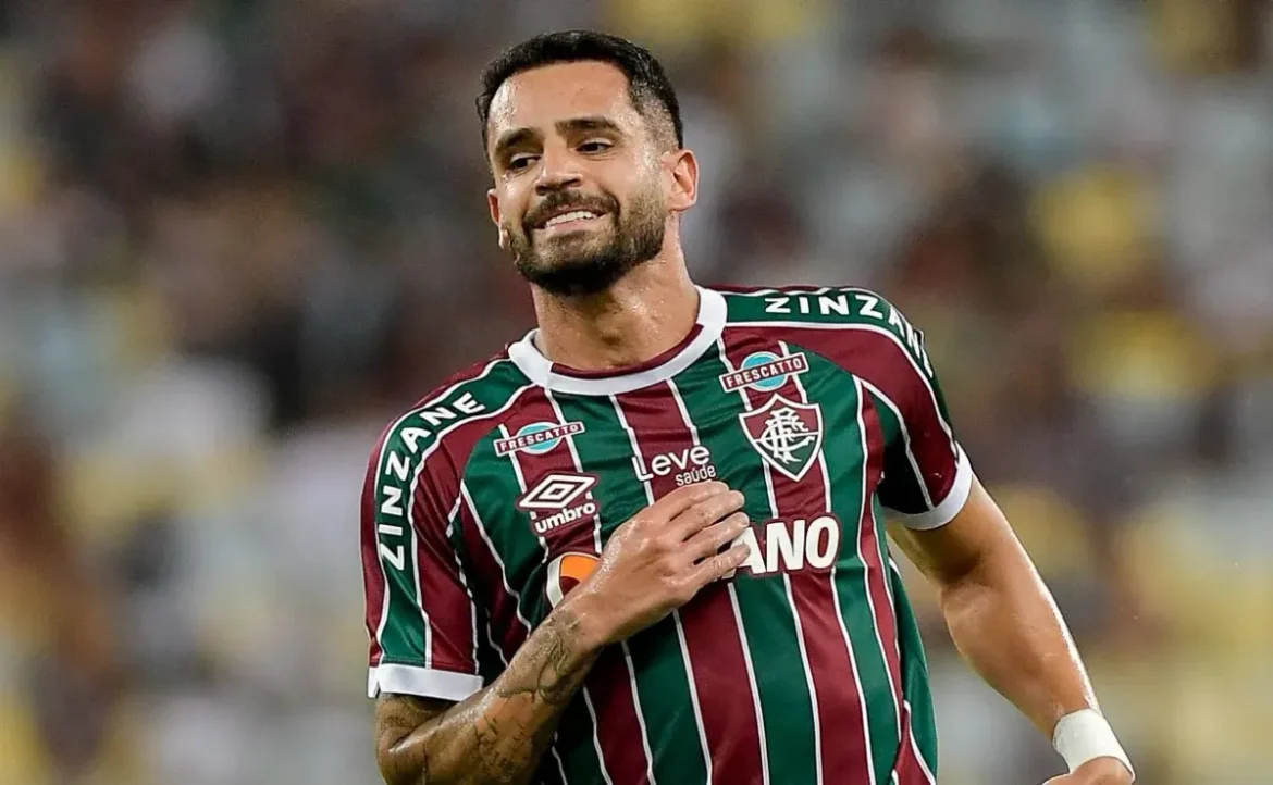 Renato Augusto compartilha convite surpresa de Paulinho para se juntar ao Mirassol