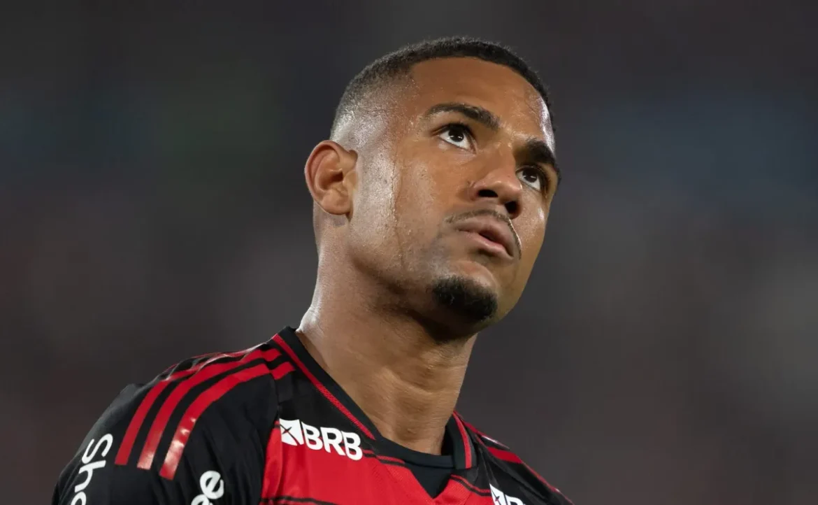 Samuel Lino e Everson protagonizam momento inusitado em Atlético-MG contra Flamengo