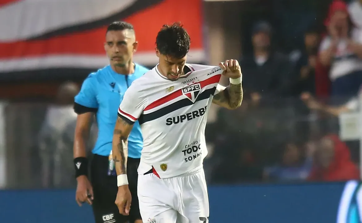 São Paulo avalia Rigoni como opção no ataque para confronto com o Fluminense