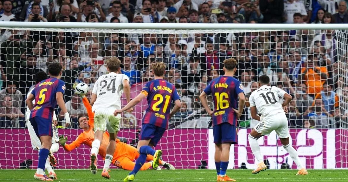 Torcedor do Real Madrid falece durante El Clásico após chute penalti desperdiçado