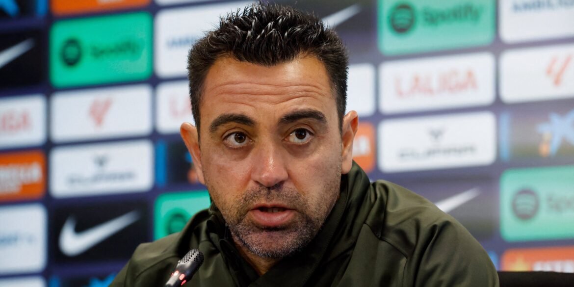 Wolves buscam contratar Xavi como principal candidato para substituir Pereira