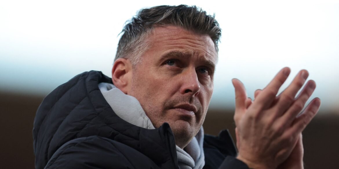 Wolves recebem atualização importante sobre Rob Edwards após decisão significativa do Middlesbrough