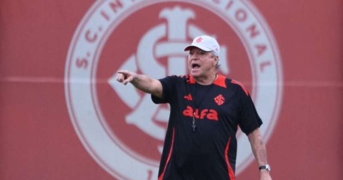 Abel Braga permanece no Inter para auxiliar na reestruturação do setor de futebol