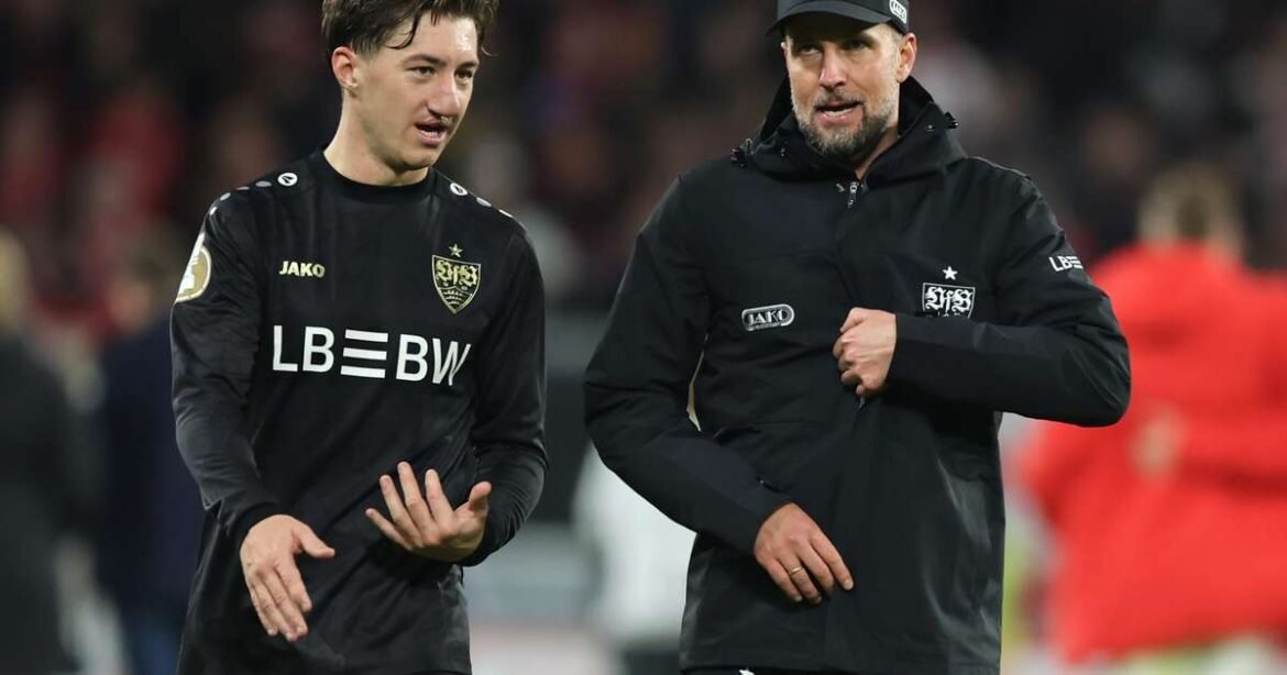 Atacante sueco enfrenta sanção por zombar da aparência de jogador do Stuttgart