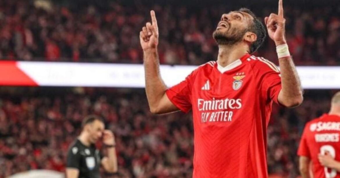Benfica conquista vitória com hat-trick de Pavlidis e mantém invencibilidade no Campeonato Português