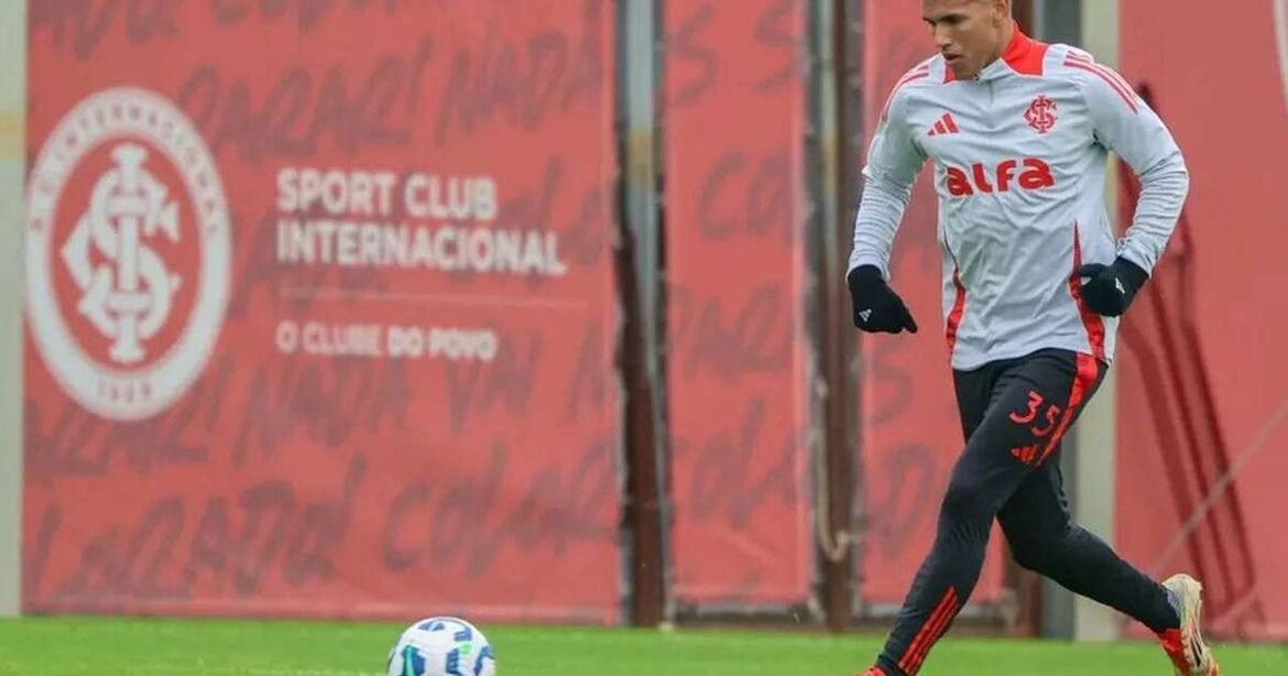Braian Aguirre se destaca no Internacional e lidera o ranking de partidas em 2025