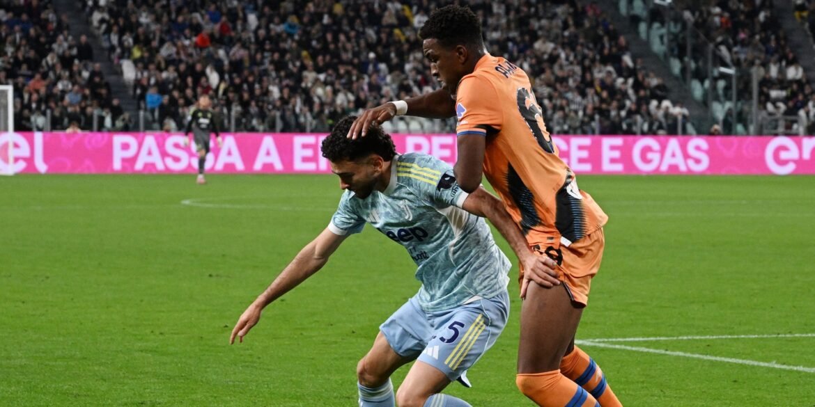 Chelsea pode fazer uma oferta por Honest Ahanor em meio ao interesse do Arsenal