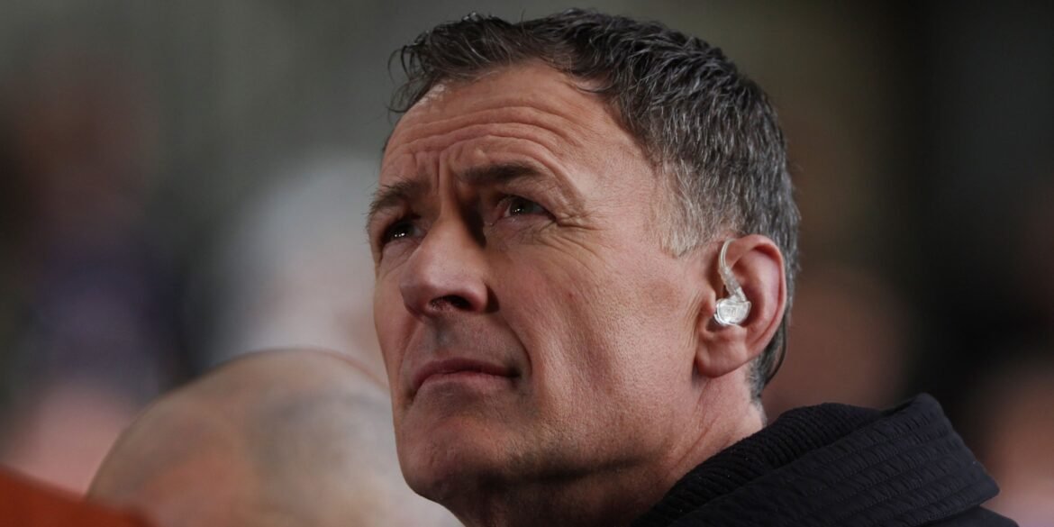 Chris Sutton impressionado com o "melhor jogador do Liverpool" contra o Brighton