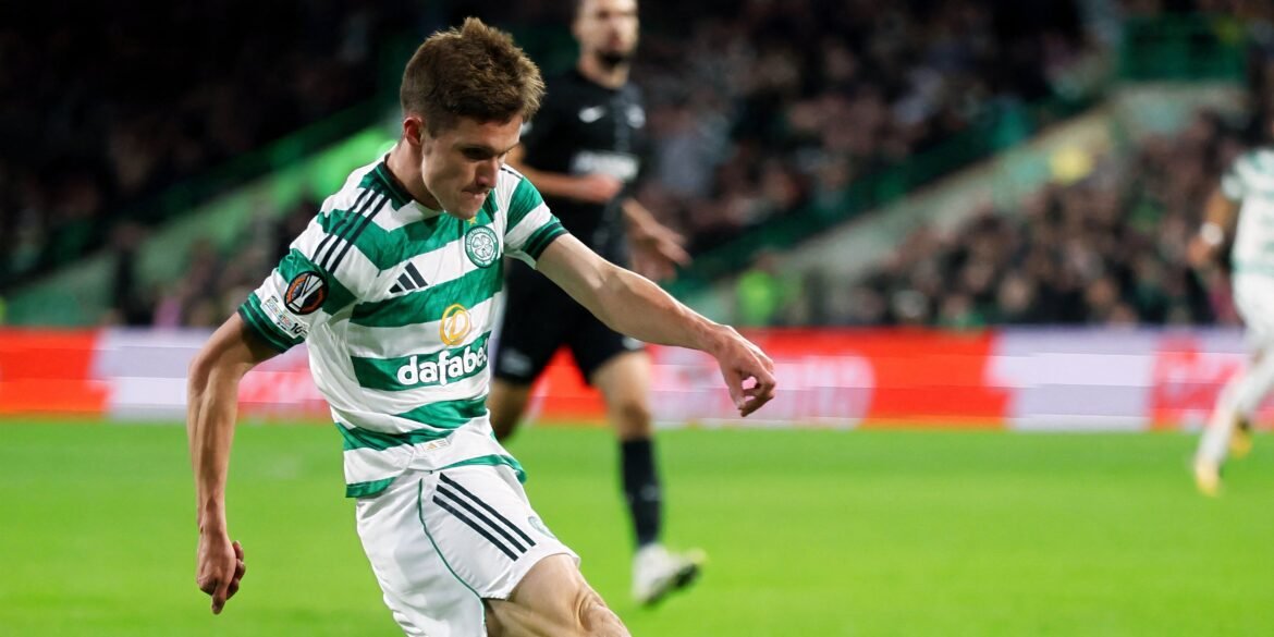 Estrela do Celtic que nunca atuou como atacante deve assumir o lugar de Kenny