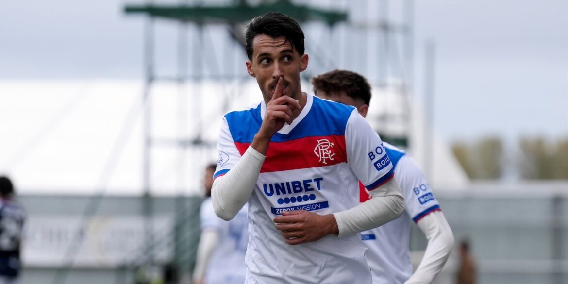 Estrela dos Rangers teve desempenho decepcionante com Martin, mas agora brilha mais que Miovski