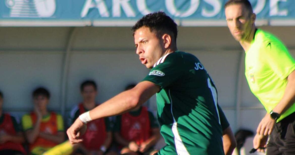 João Mendes brilha em Portugal ao marcar três gols em apenas quatro minutos