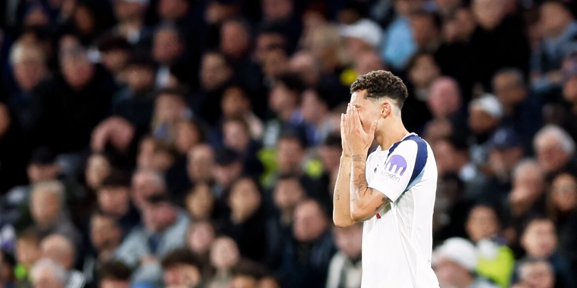 Joia do Spurs que lembra o antigo Lennon pode encerrar a trajetória de Johnson no Tottenham