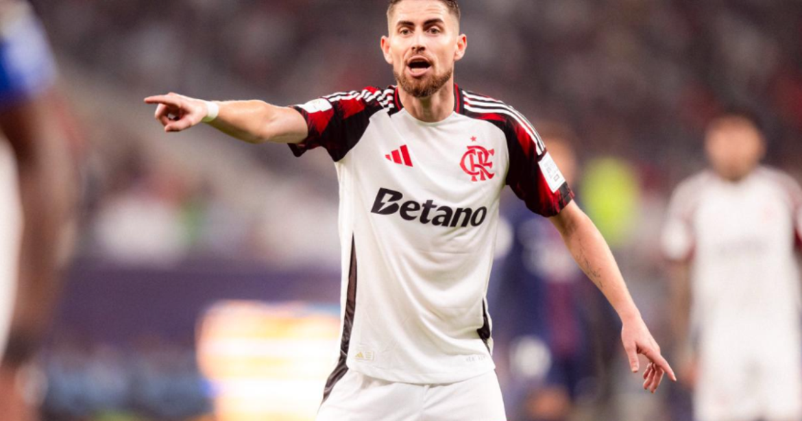 Jorginho lamenta derrota do Flamengo para o PSG: 'É triste terminar dessa forma'