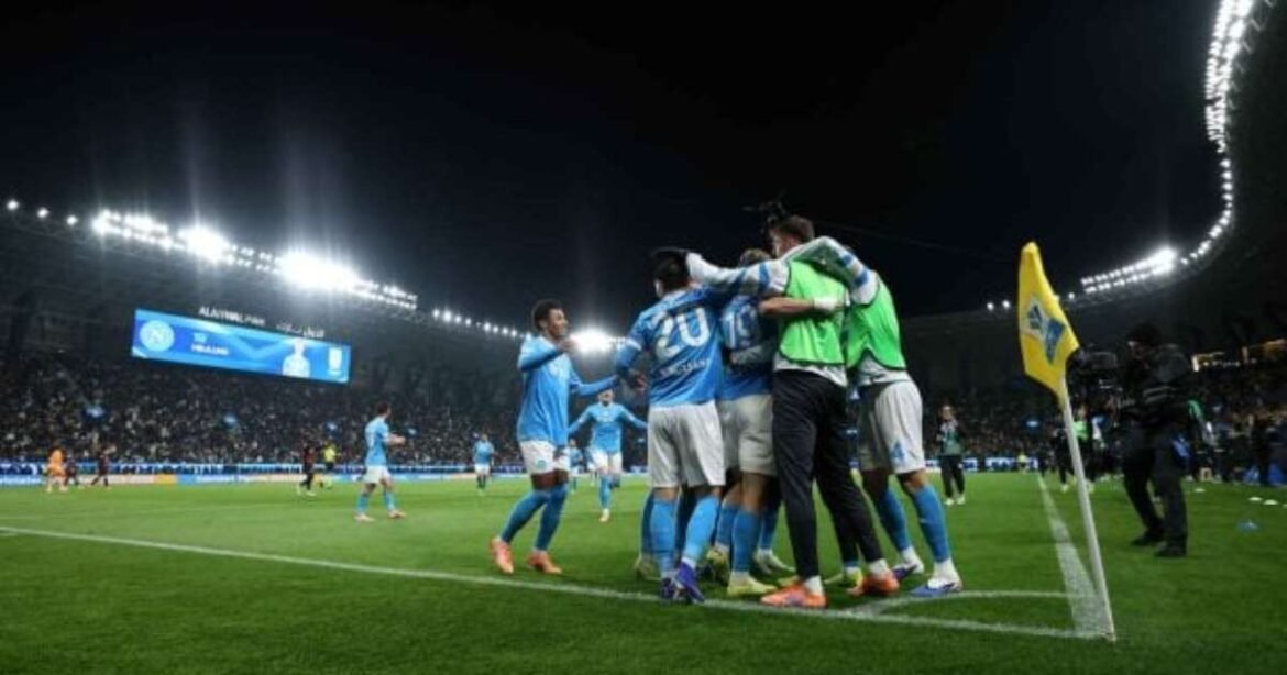 Napoli derrota o Milan com gol de jogador brasileiro e avança para a final da Supercopa da Itália