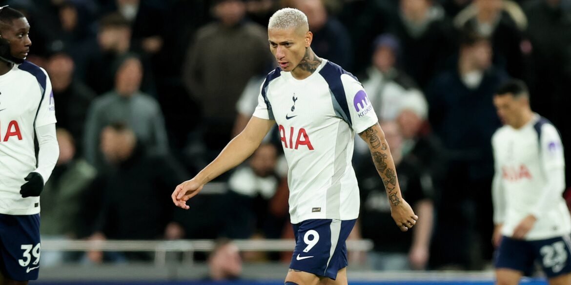 Spurs contratam "talento oculto" que pode encerrar a passagem de Richarlison no clube