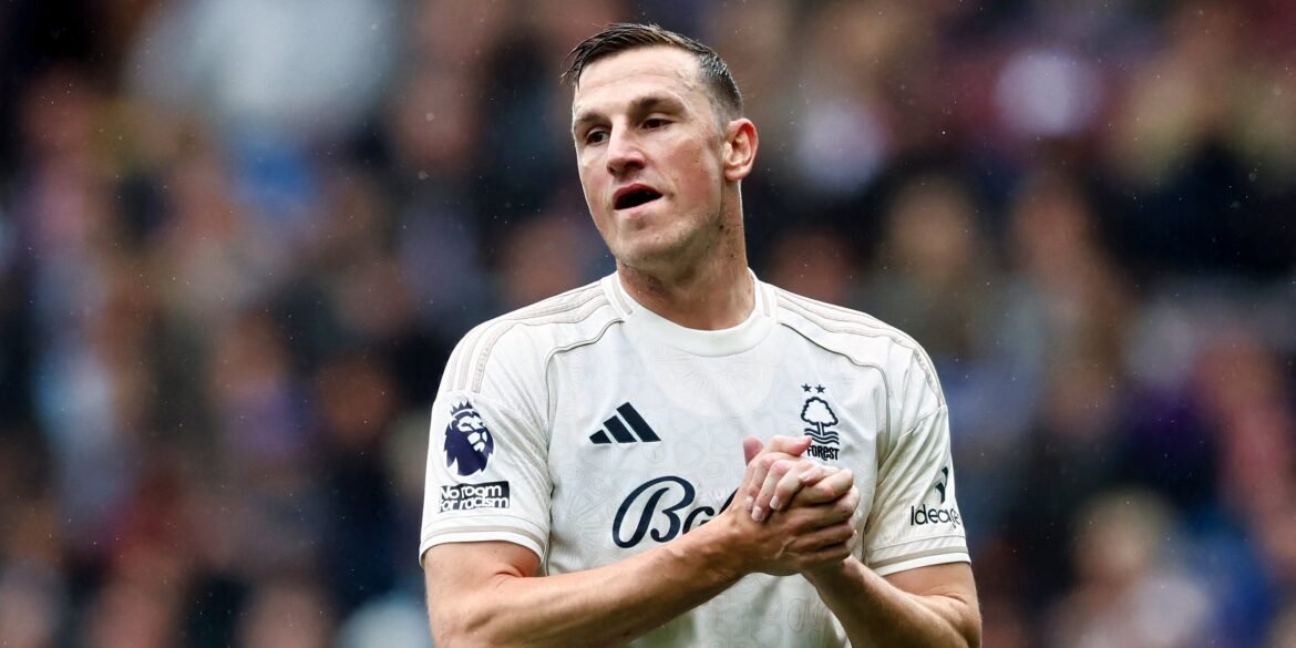 West Ham planeja proposta para contratar atacante "máquina"