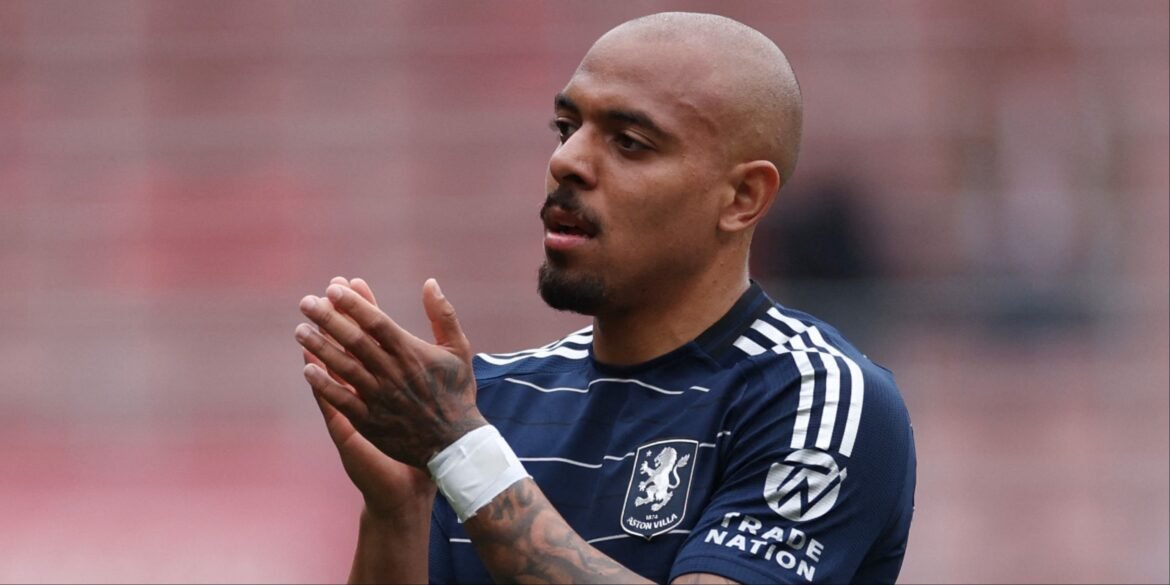 Aston Villa se junta à disputa para contratar Malen como reforço