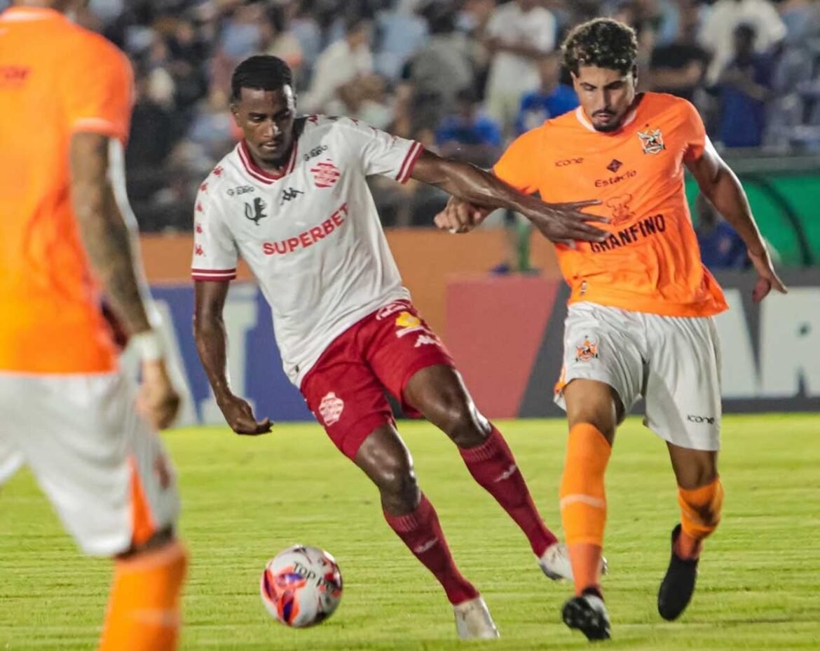 Bangu Reverte Resultado e Goleiro em Grande Forma Garantem Vitória sobre Nova Iguaçu; Flamengo Agradece