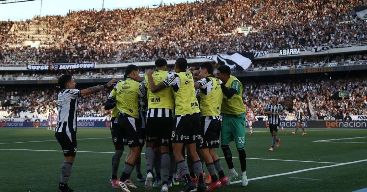 Botafogo Decide Destino de Atacante e Confirma Empréstimo para o Velho Continente
