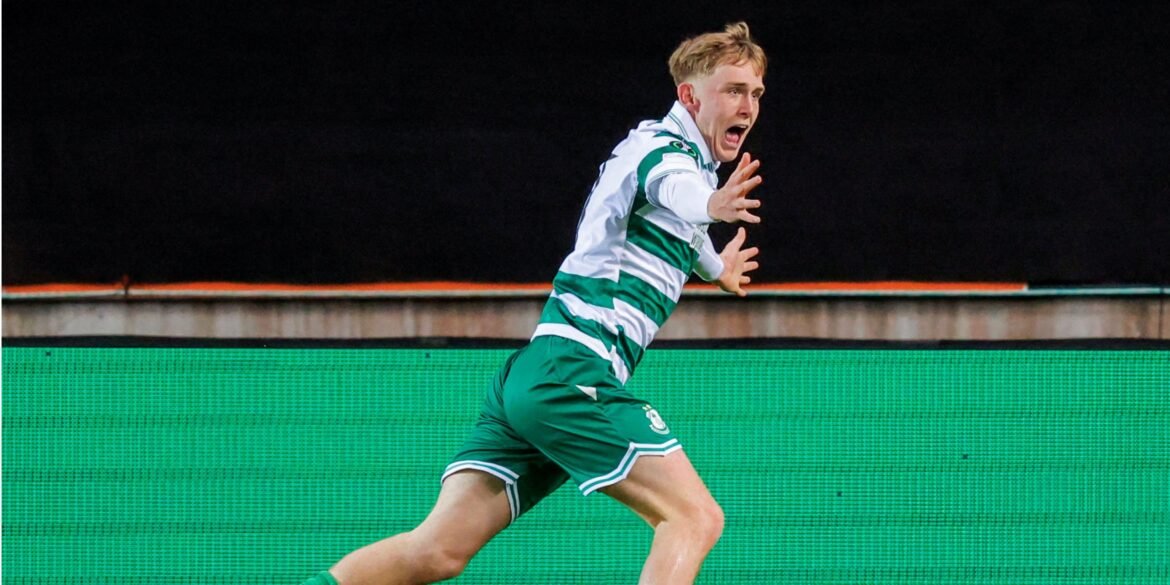 Celtic faz proposta de transferência por Michael Noonan, considerado o "jovem talento mais promissor"