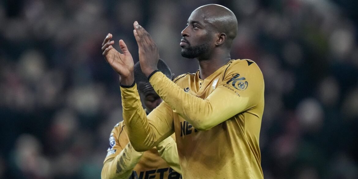 Crystal Palace se destaca na disputa pela contratação de Kader Meite após novidades sobre Mateta