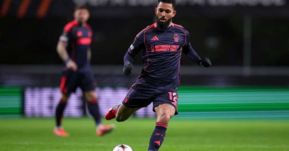 Douglas Luiz volta ao Aston Villa em um novo empréstimo