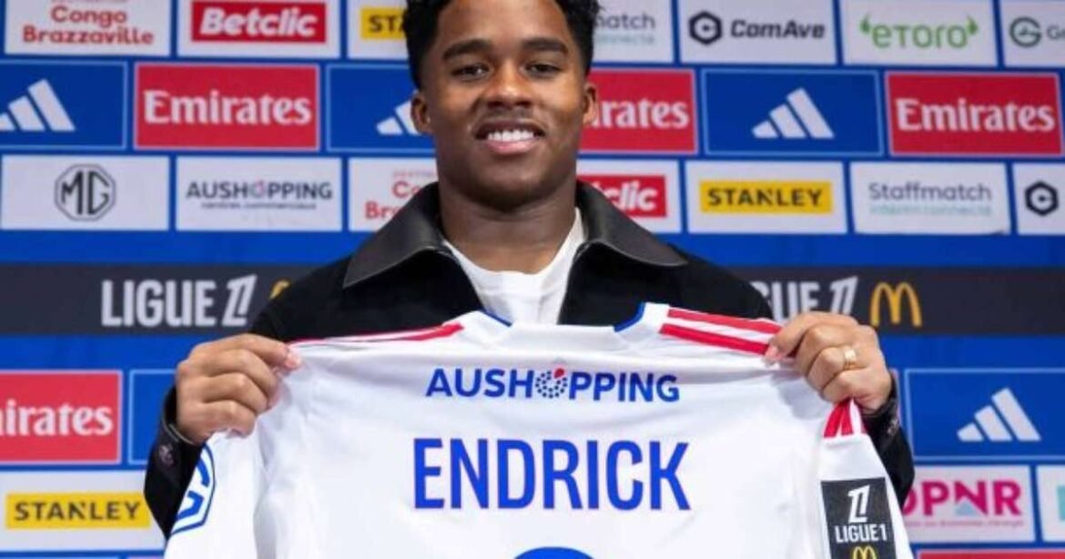Endrick é apresentado pelo Lyon e compartilha dica de Ancelotti