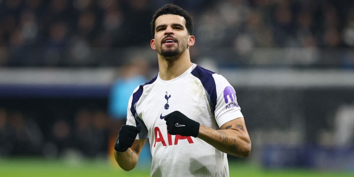 Frank precisa se desfazer do jogador que comprometeu o Spurs ao perder a posse de bola diversas vezes.