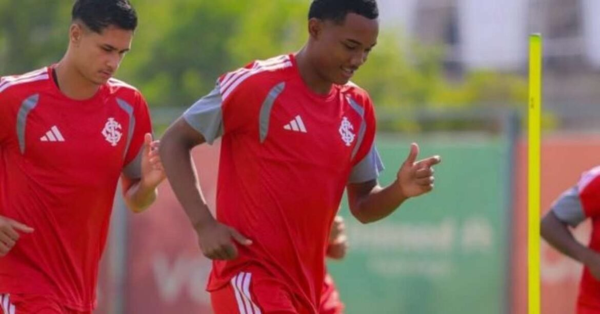 Inter buscará aquisição de jovem atacante de 17 anos