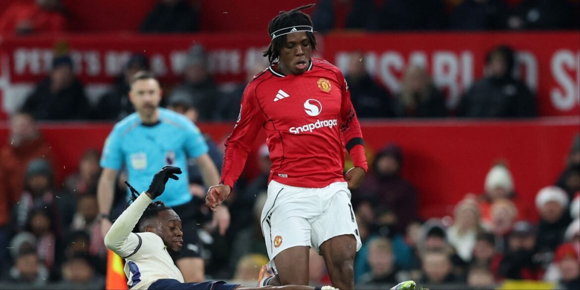 Manchester United faz proposta para contratar Yisa Alao, substituto a longo prazo de Patrick Dorgu