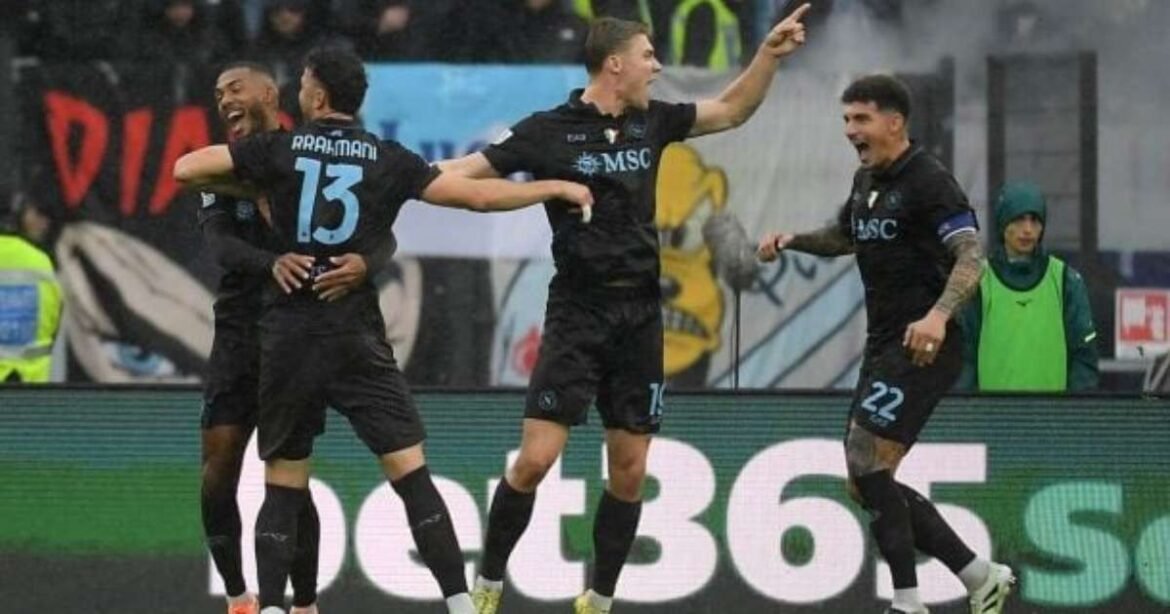 Napoli conquista vitória sobre a Lazio em Roma pelo Campeonato Italiano
