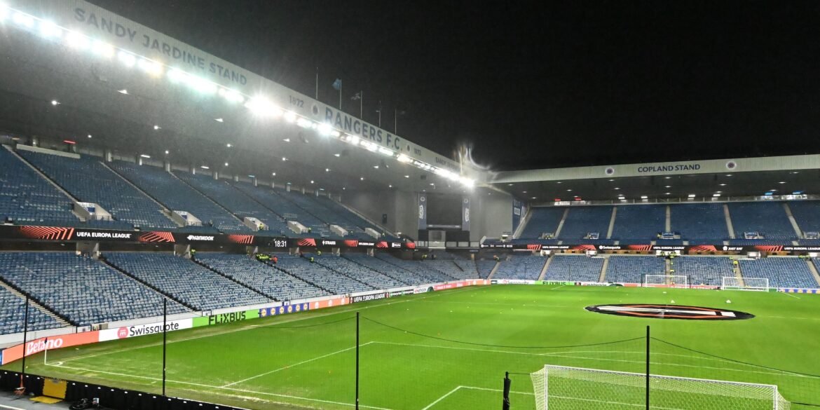 Rangers em busca urgente de contratação de Dan Neil, do Sunderland, e preparando oferta