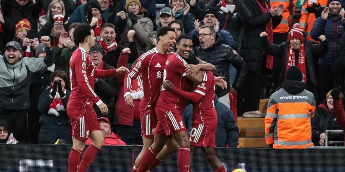 Real Madrid faz proposta milionária para contratar Ryan Gravenberch do Liverpool