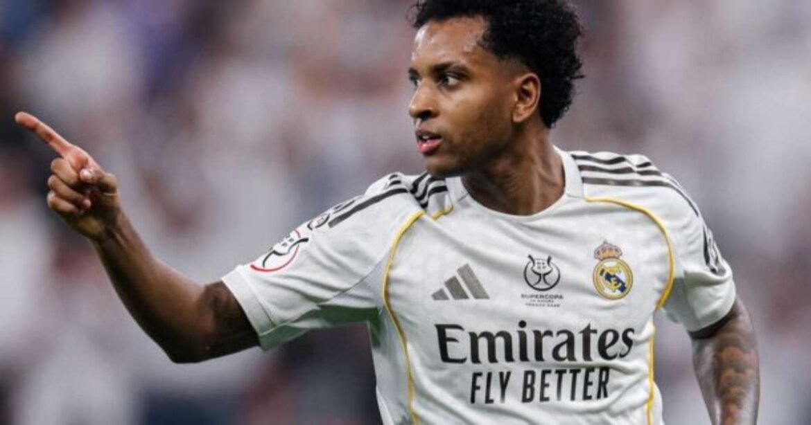 Rodrygo brilha, Real Madrid vence Atlético e avança para a final da Supercopa