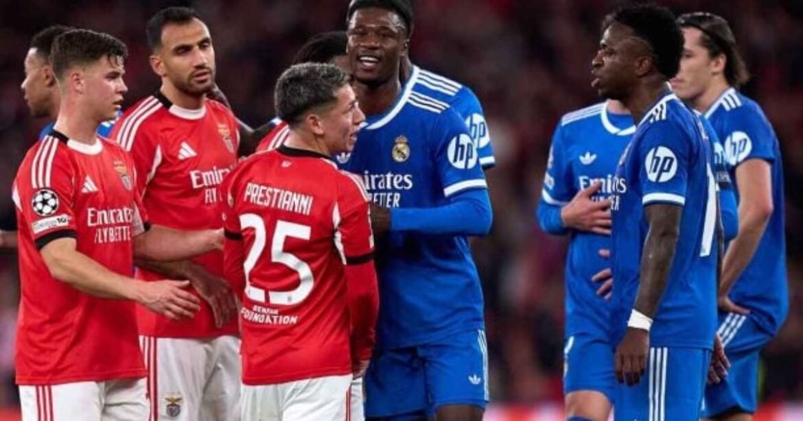 Apoio a Vini Jr. em situação de racismo provoca uma série de ameaças à lenda do futebol holandês