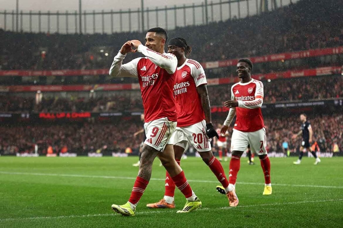Arsenal conquista vitória convincente com gols de Jesus e Martinelli