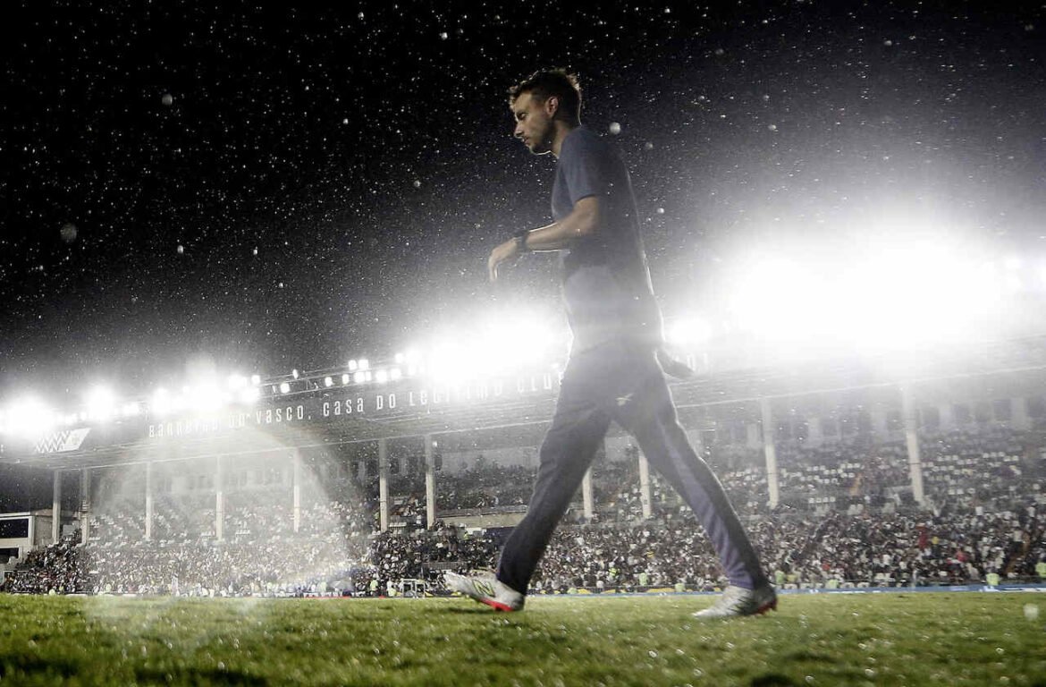 Botafogo contará com duas alterações na escalação para o confronto contra o Nacional na Bolívia