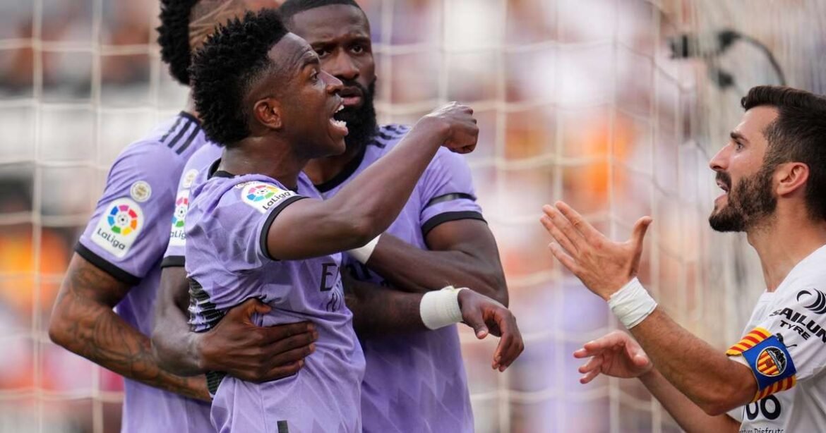 É hora de acabar com o preconceito no futebol