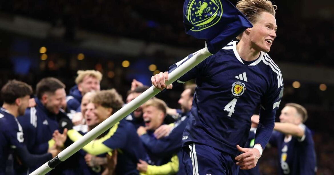 Escócia presta homenagem a ex-jogador do Manchester United com mural pela classificação à Copa do Mundo