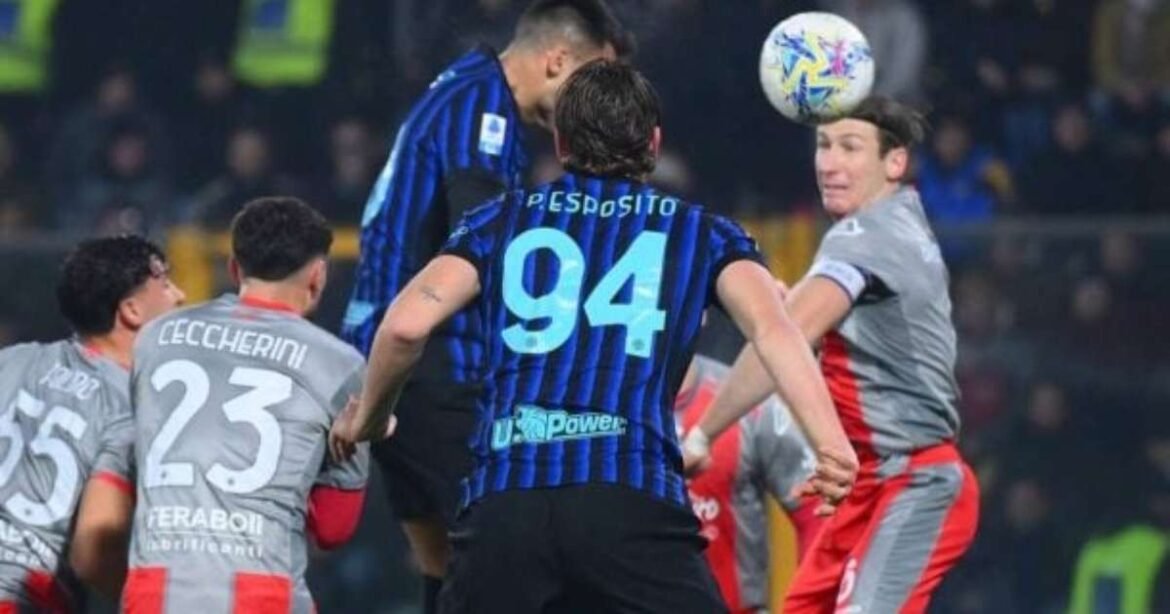 Inter de Milão supera Cremona e mantém liderança no Campeonato Italiano