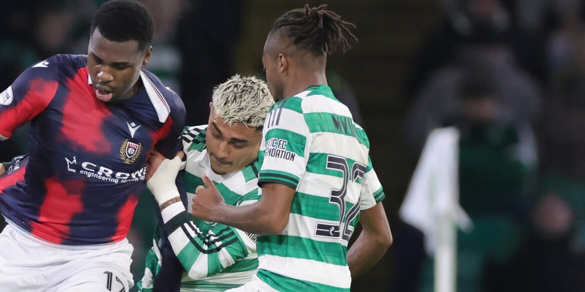 Jogador de Parkhead não deve ser titular novamente pelo Celtic
