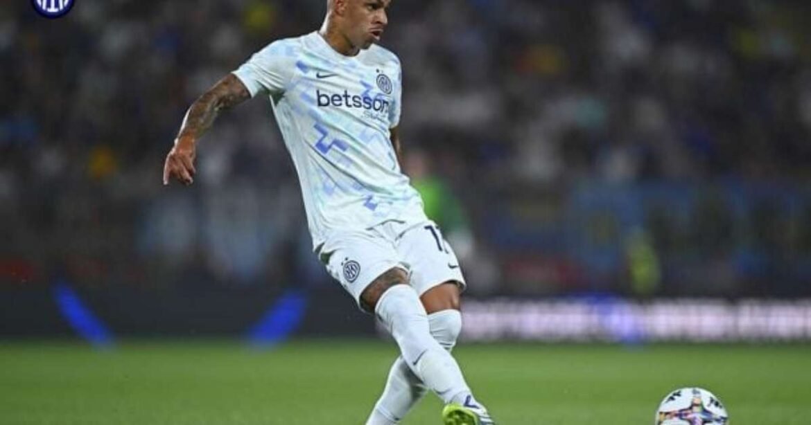 Luís Henrique marca seu primeiro gol com a camisa da Inter de Milão